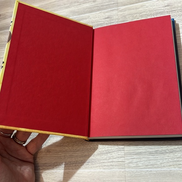 Attack of the fluffy bunnies by Andrea Beaty - Picture 2 of 4